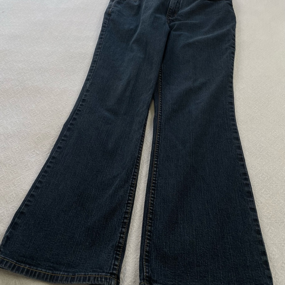 Levi's Dark Blue Flare Jeans~‎ Size 14 Short 
Weekender ~ Casual